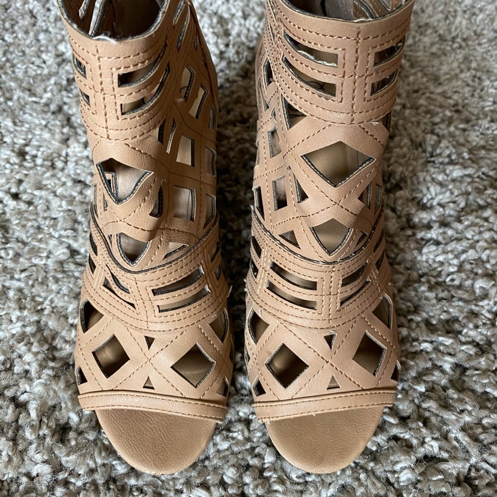 Summer Holed Heels, perfect for multi length dress